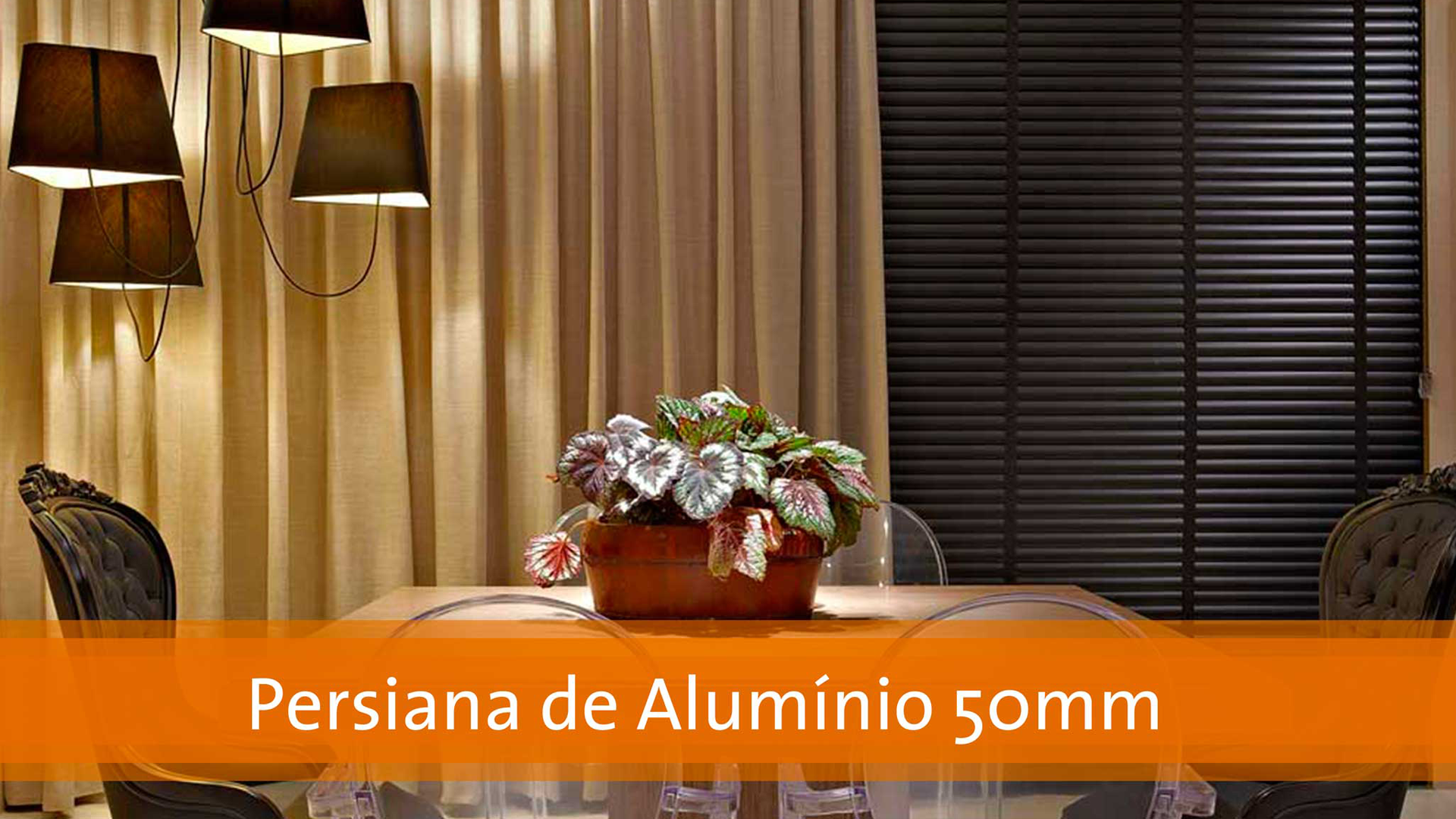 Persianas em projeto de escritório contemporâneo